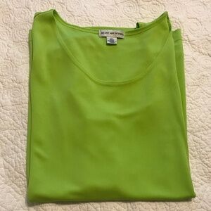 August Max Woman slinky lime green round neck tank / shell (2X)